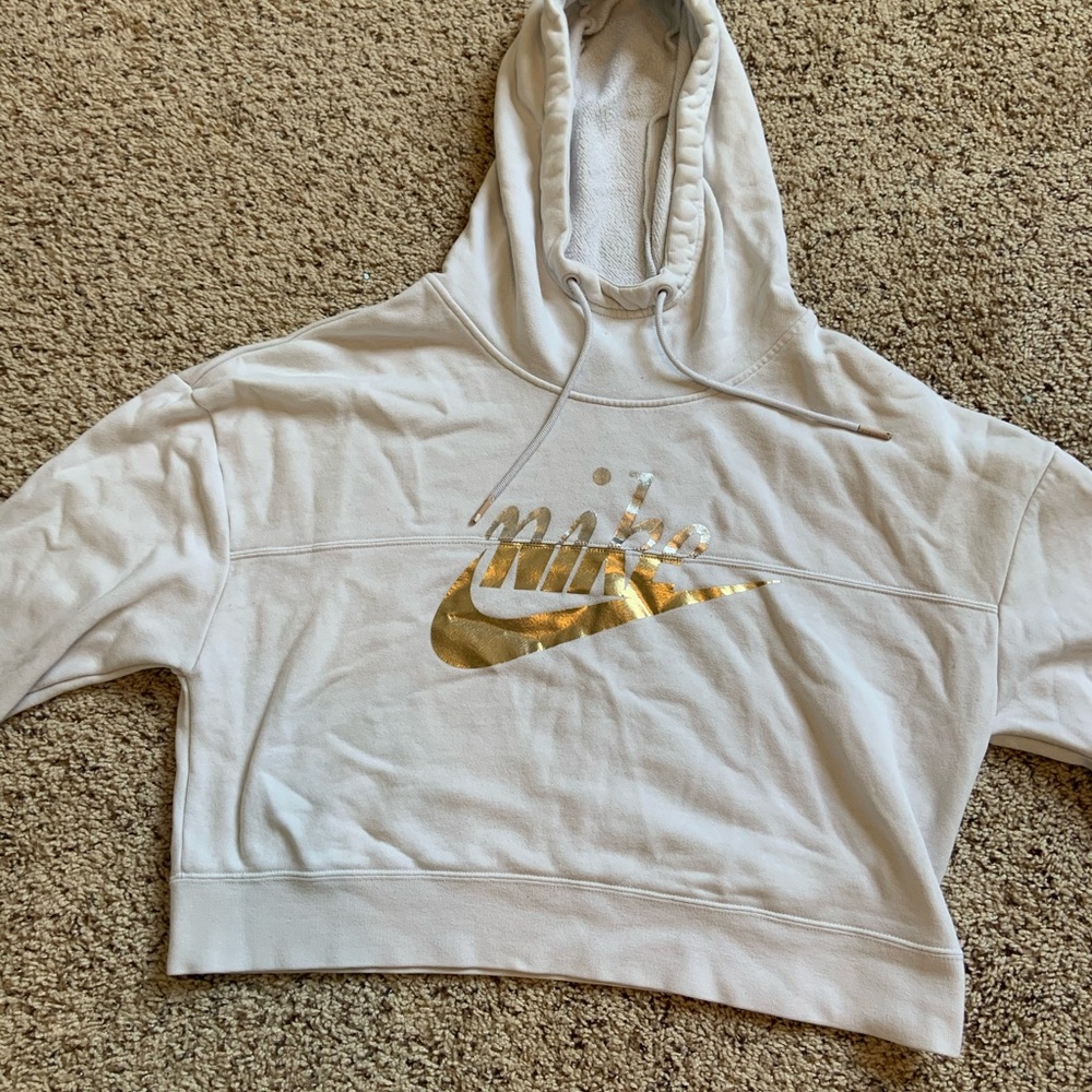 Nike cropped hoodie